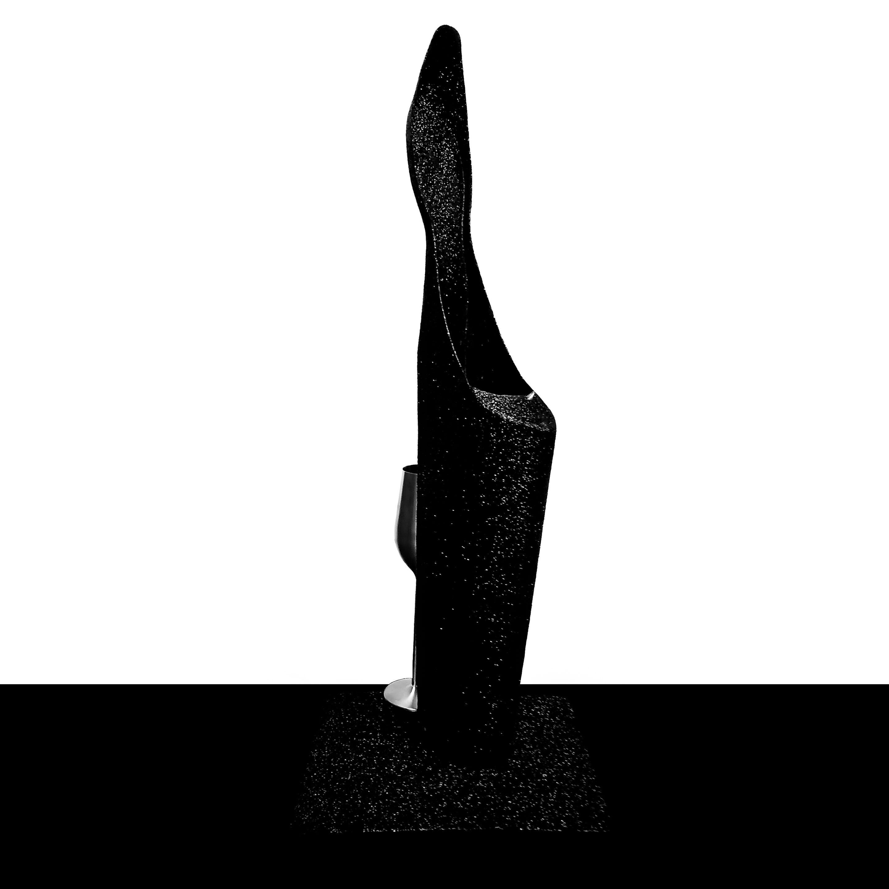 Roderick Owen / Sculpteur / Escarpin d'acier