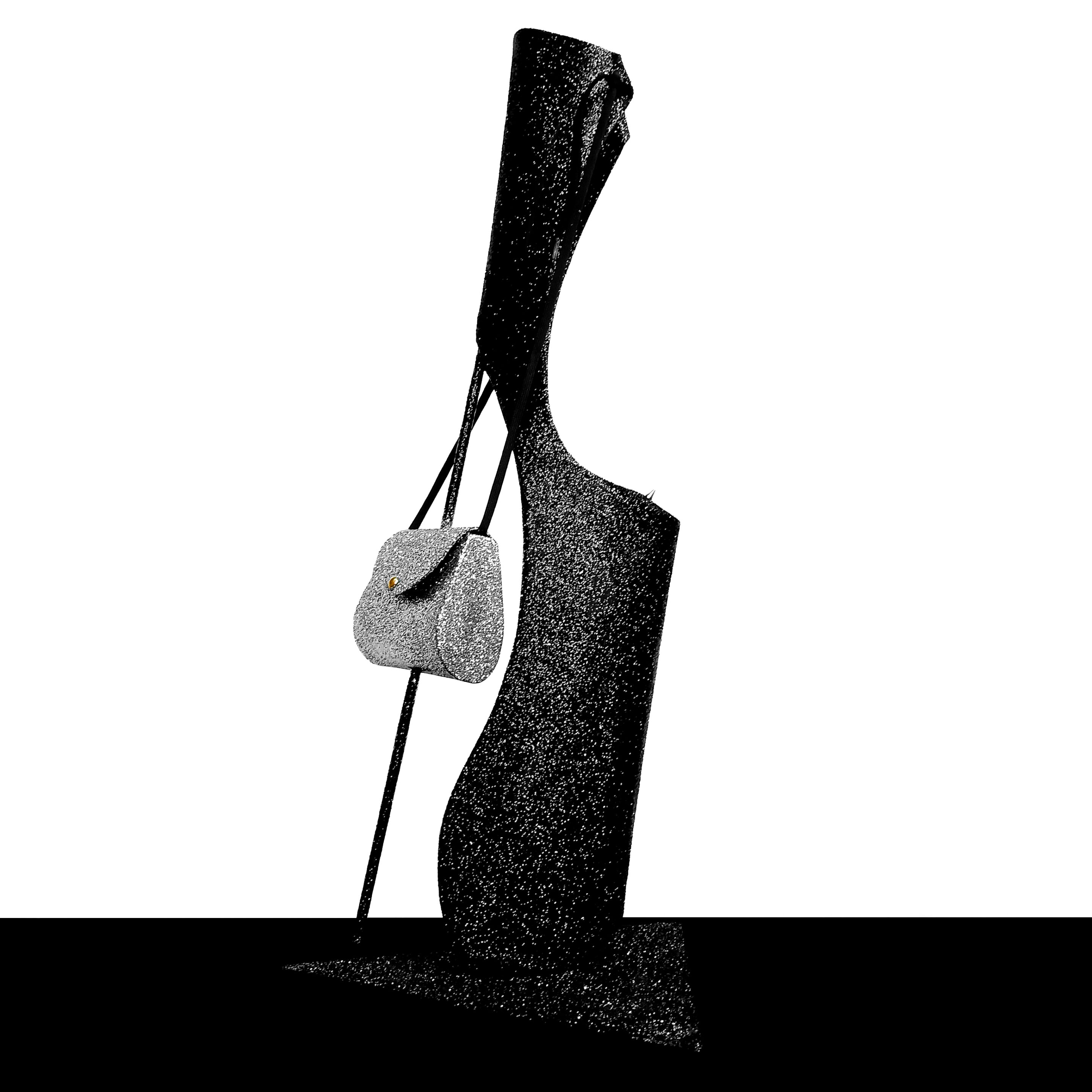 Roderick Owen / Artiste / Escarpin - Couturier sur métal