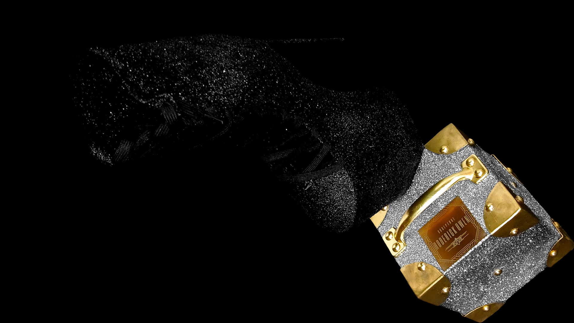 Roderick Owen / Sculpteur / Escarpin d'acier