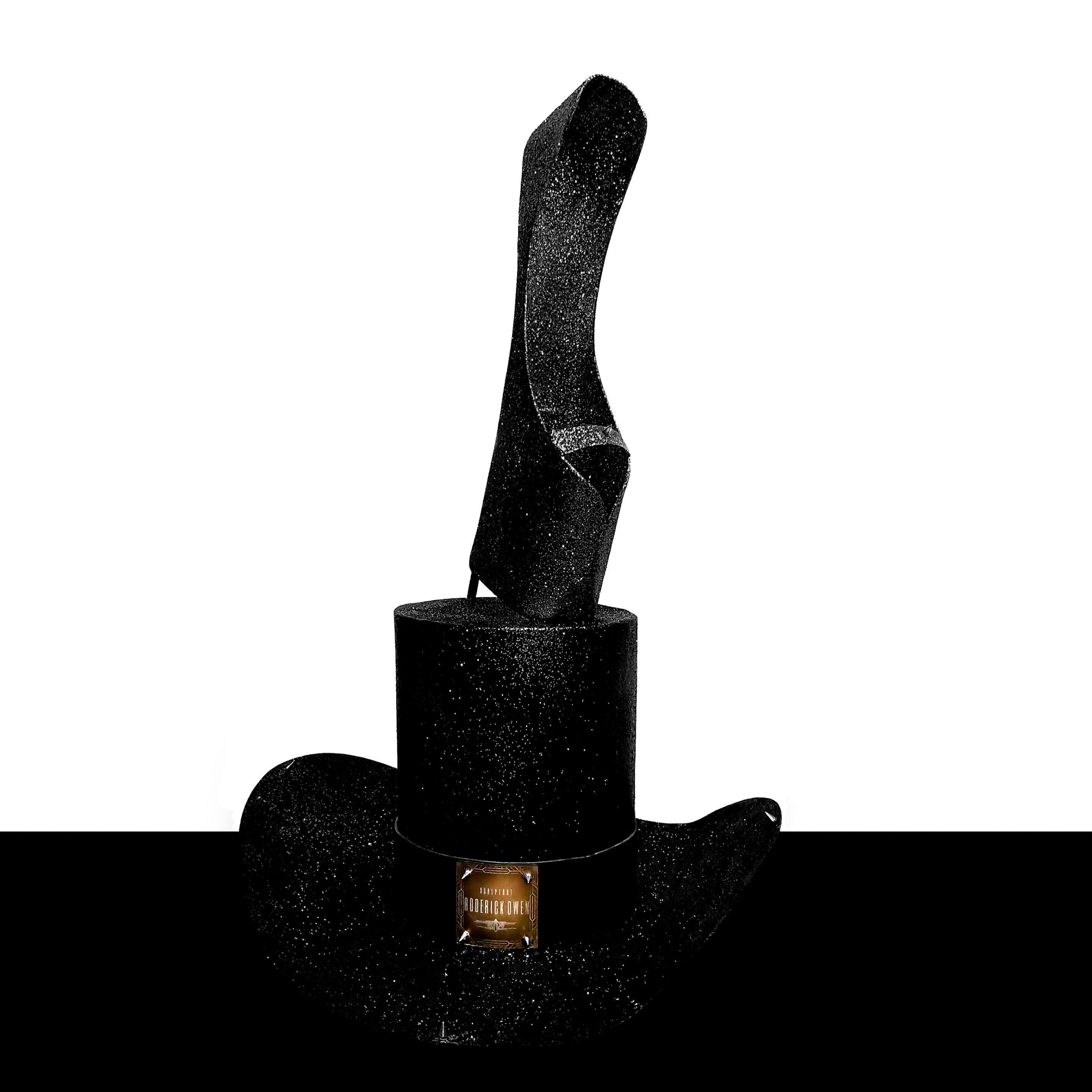 Roderick Owen / Sculpteur / Escarpin d'acier